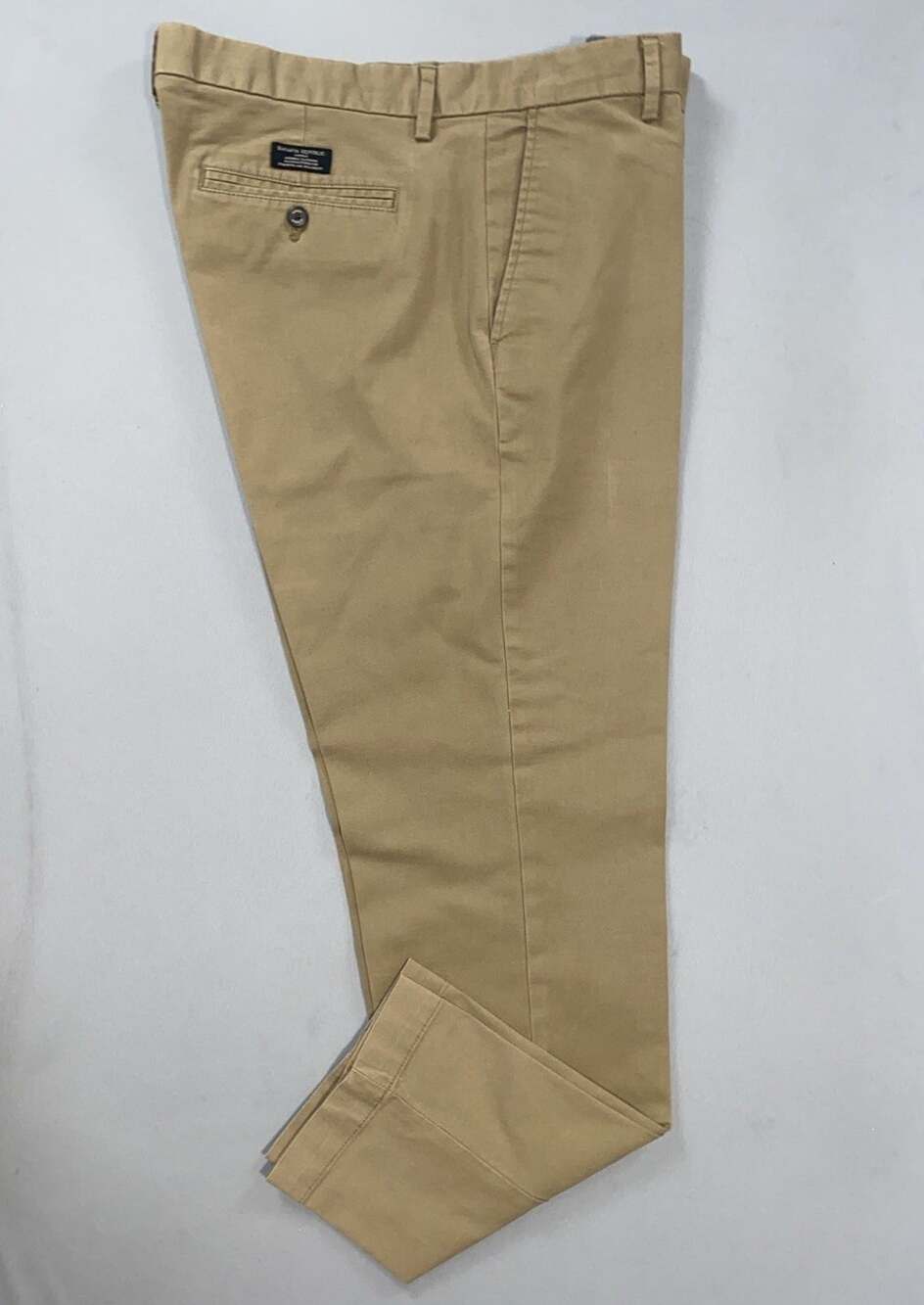 Banana Republic Mason Fit Athletic Taper Stretch Cotton Chino Pants. 35X30.5 EUC